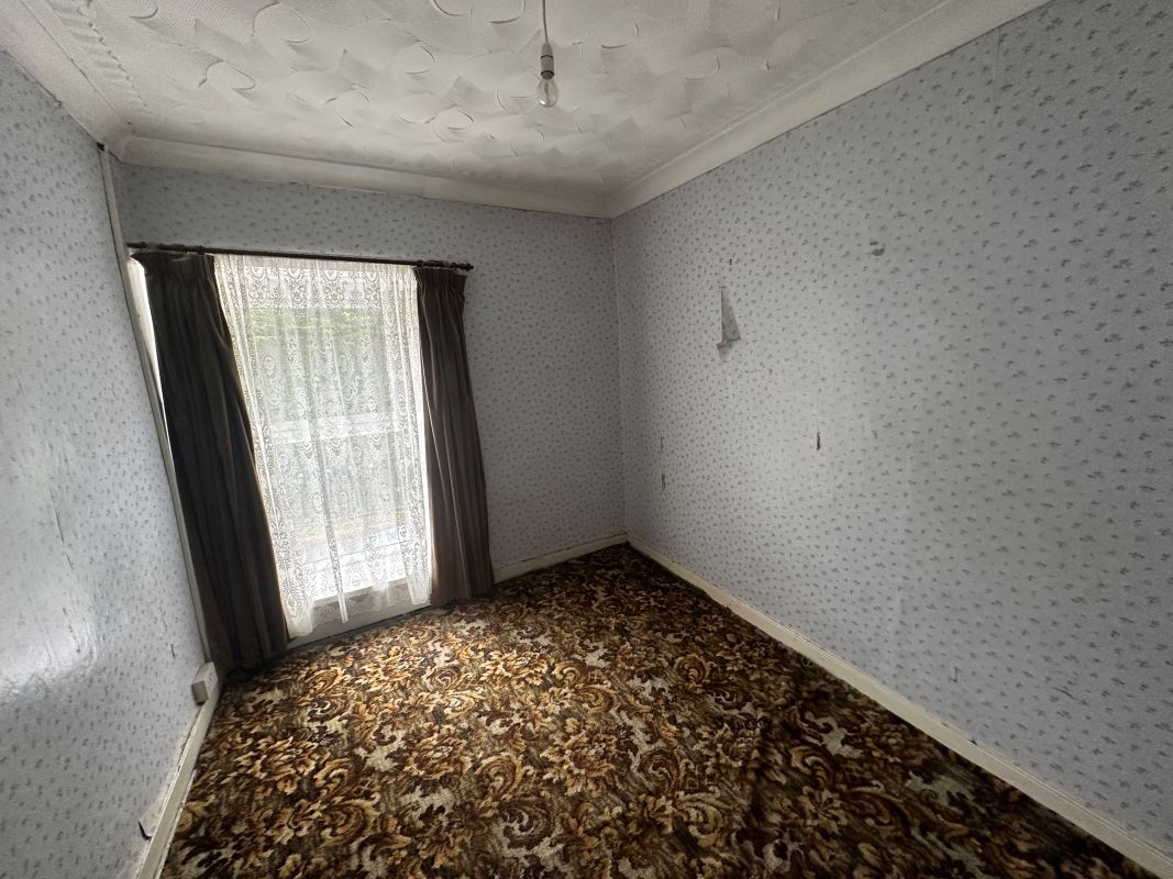Woodville Street, Pontarddulais, Swansea, West Glamorgan, SA4 8SH - Online Auctions