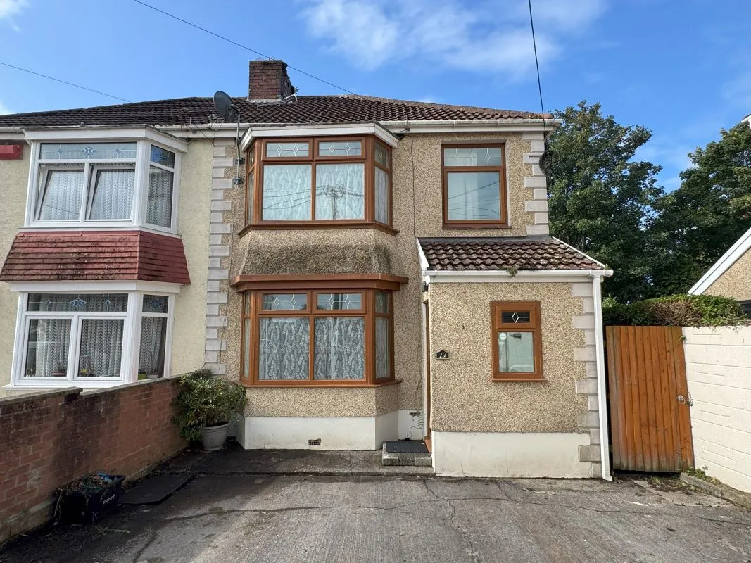 Heol Y Bwlch, Bynea, Llanelli, Dyfed, SA14 9ST - Online Auctions