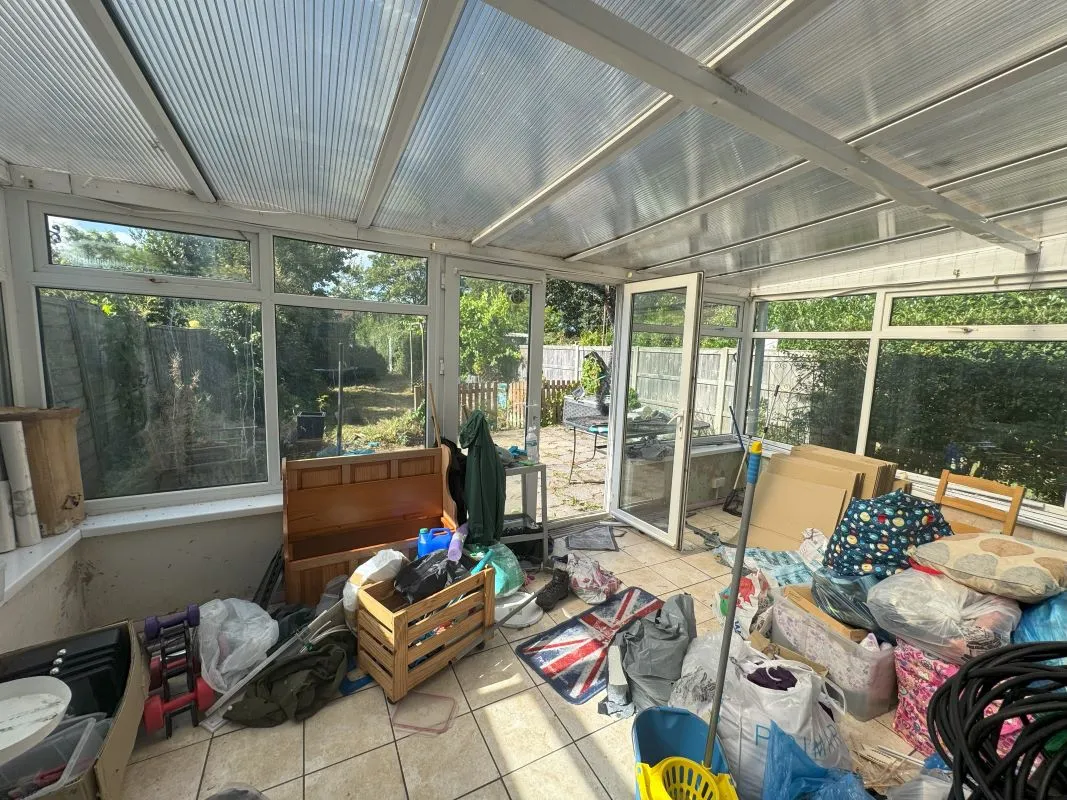 Heol Y Bwlch, Bynea, Llanelli, Dyfed, SA14 9ST - Online Auctions