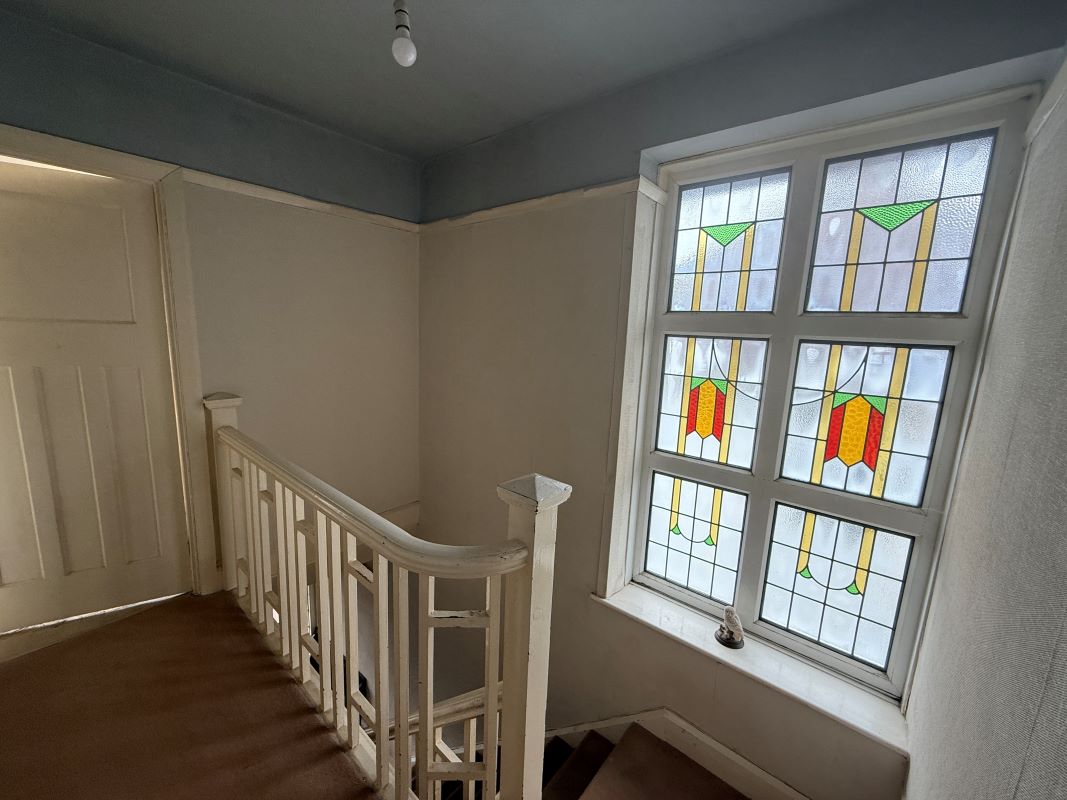 Townhill Road, Cockett, Swansea, West Glamorgan, SA2 0UR - Online Auctions