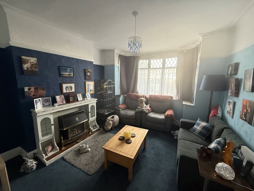 Townhill Road, Cockett, Swansea, West Glamorgan, SA2 0UR - Online Auctions