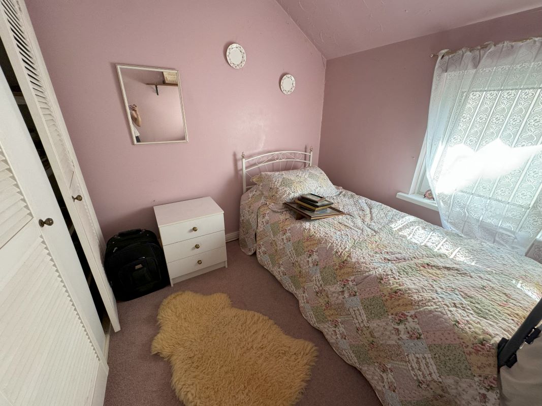 Tir Heol, Cae Mansel Road, Three Crosses, Swansea, West Glamorgan, SA4 3HN - Online Auctions