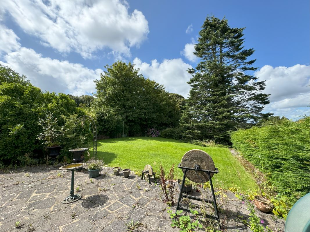 Tir Heol, Cae Mansel Road, Three Crosses, Swansea, West Glamorgan, SA4 3HN - Online Auctions