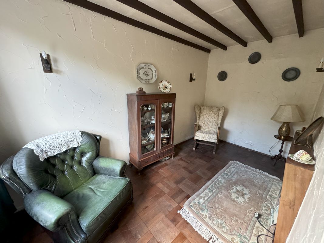 Tir Heol, Cae Mansel Road, Three Crosses, Swansea, West Glamorgan, SA4 3HN - Online Auctions