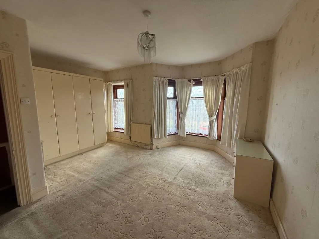 Station Road, Grovesend, Swansea, West Glamorgan, SA4 4GY - Online Auctions