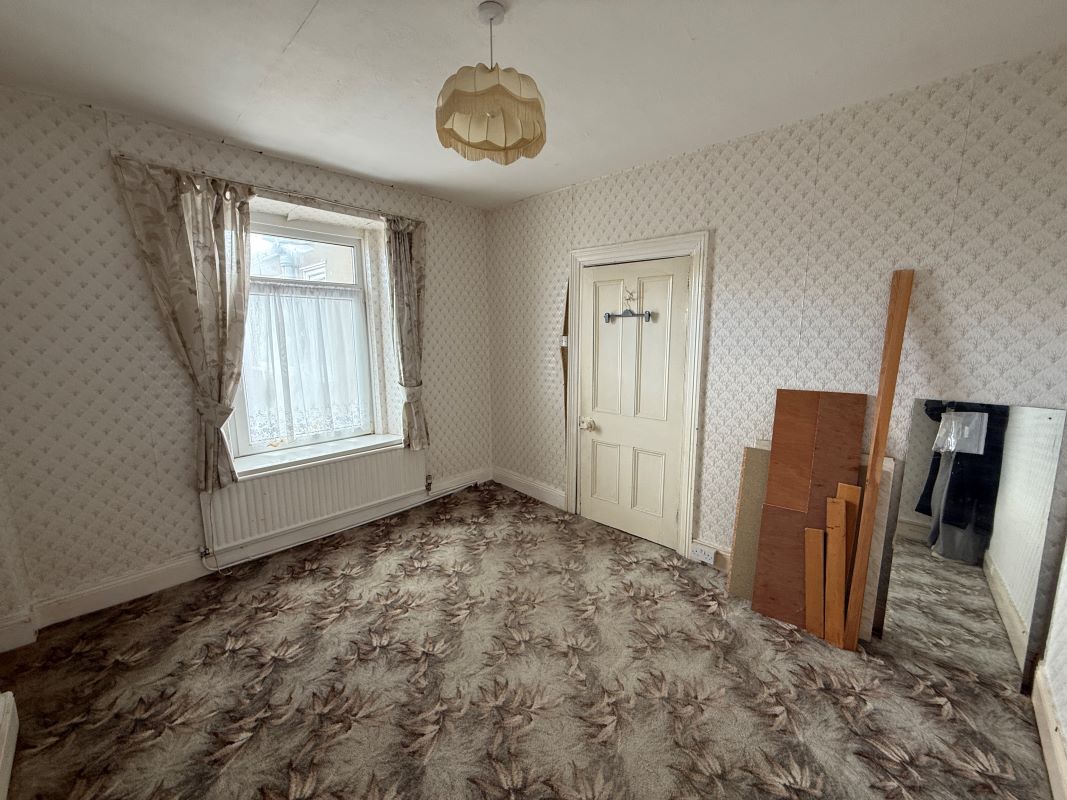 Station Road, Grovesend, Swansea, West Glamorgan, SA4 4GY - Online Auctions
