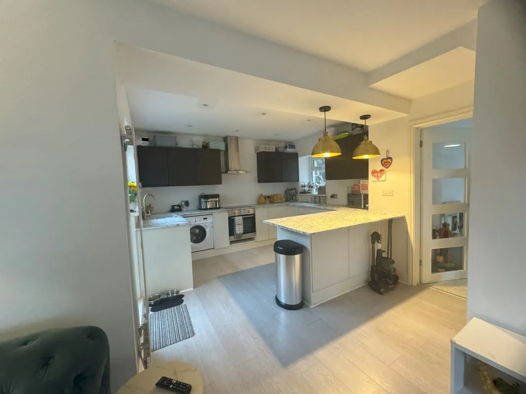 Swansea Road, Pontardawe, Swansea, West Glamorgan, SA8 4AL - Online Auctions