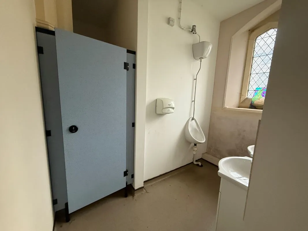 St Johns Church, Priory Street, Carmarthen, Carmarthenshire, SA31 1LX - Online Auctions