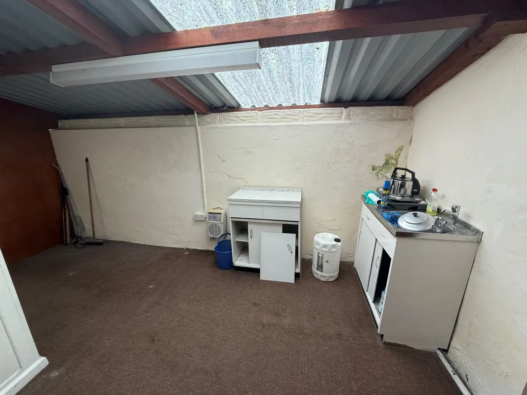 Eva Terrace, Ferryside, Dyfed, SA17 5TD - Online Auctions