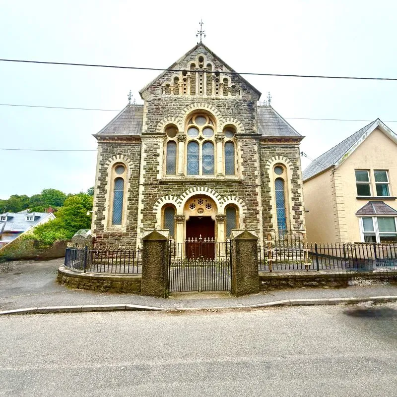 Eva Terrace, Ferryside, Dyfed, SA17 5TD - Online Auctions