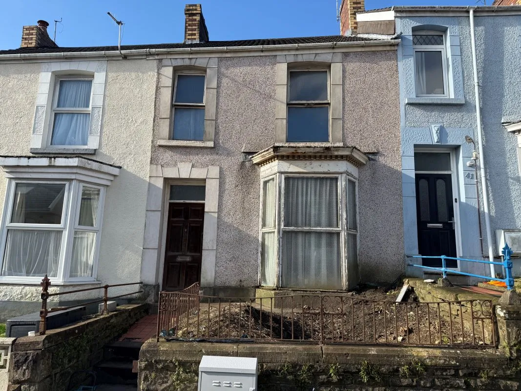 Rhyddings Park Road, Brynmill, Swansea, West Glamorgan, SA2 0AF - Online Auctions