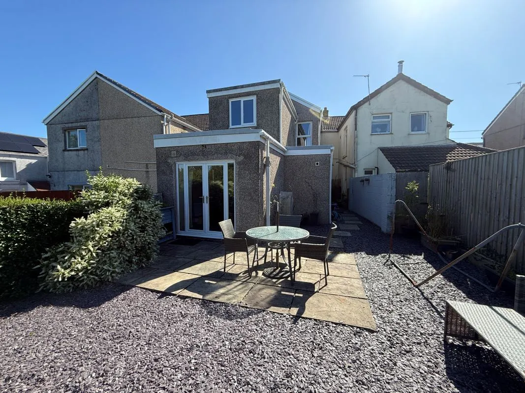 High Street, Grovesend, Swansea, West Glamorgan, SA4 4GT - Online Auctions