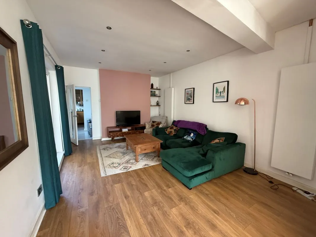 High Street, Grovesend, Swansea, West Glamorgan, SA4 4GT - Online Auctions