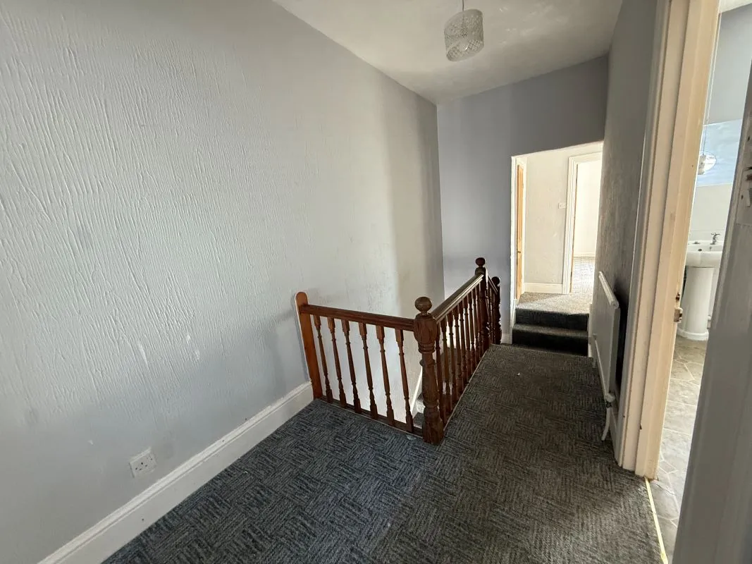 Stepney Road, Burry Port, Dyfed, SA16 0BE - Online Auctions