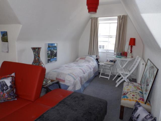 Flat 6, 40 Morrab Road, Penzance, Cornwall TR18 4EX