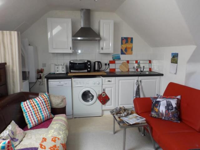 Flat 6, 40 Morrab Road, Penzance, Cornwall TR18 4EX