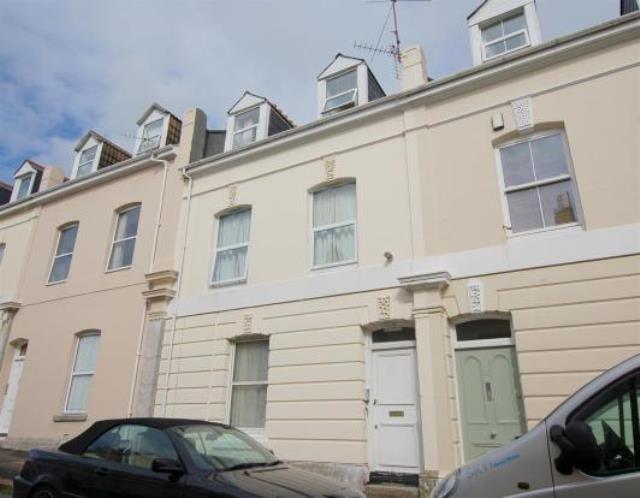 Flat 3, 22 Benbow Street, Plymouth PL2 1BX
