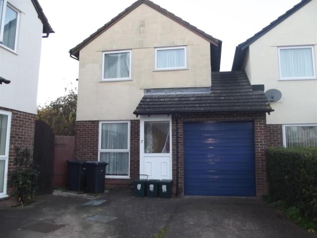 7 St. James Close, Exeter EX4 6QZ