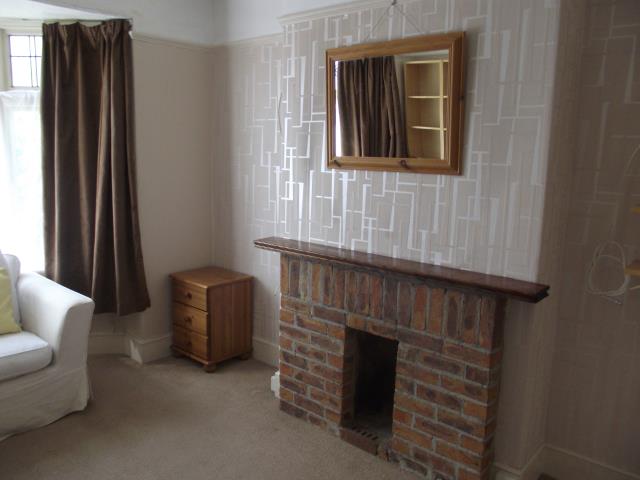 42a Clifton Grove, Paignton, Devon TQ3 3LH