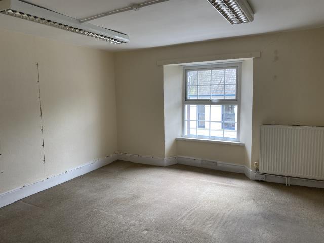 55 Fore Street, Callington, Cornwall PL17 7AQ
