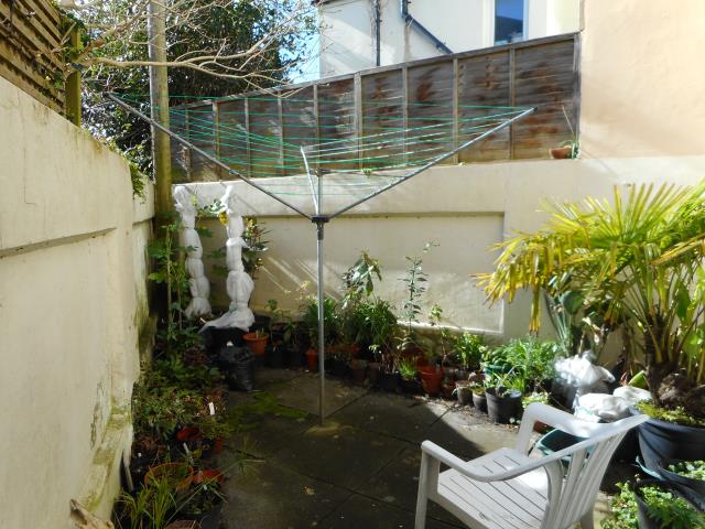 70 Gains Road, Southsea, Hampshire PO4 0PL