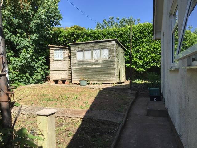 5 Kingsdown Close, Teignmouth, Devon TQ14 9AX