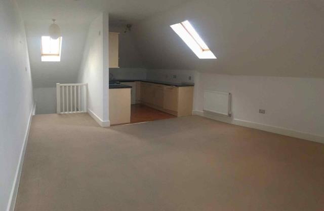 Flat 5, 28 Merton Road, Southsea, Hampshire PO5 2AQ