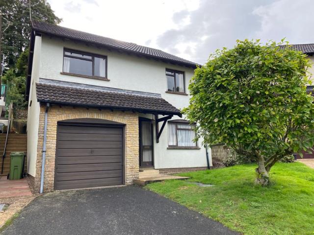 18 The Churchills, Newton Abbot, Devon TQ12 1QN