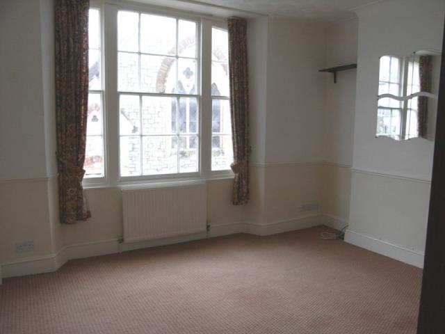 Flat 2, 18 Winner Street, Paignton, Devon TQ3 3BJ