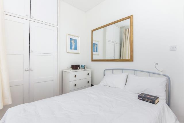 Flat 3, 16 St. Davids Hill, Exeter EX4 3RQ