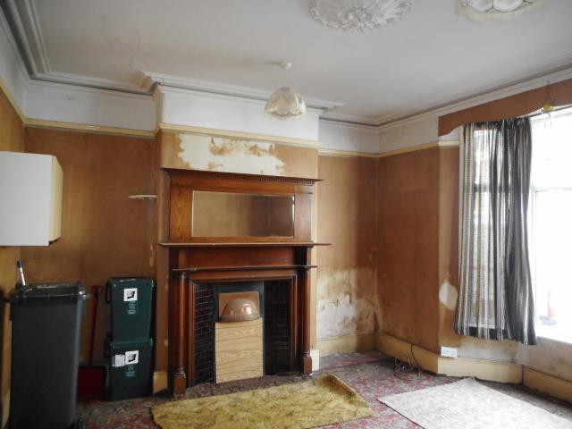 4 Dinham Road, Exeter EX4 4EE