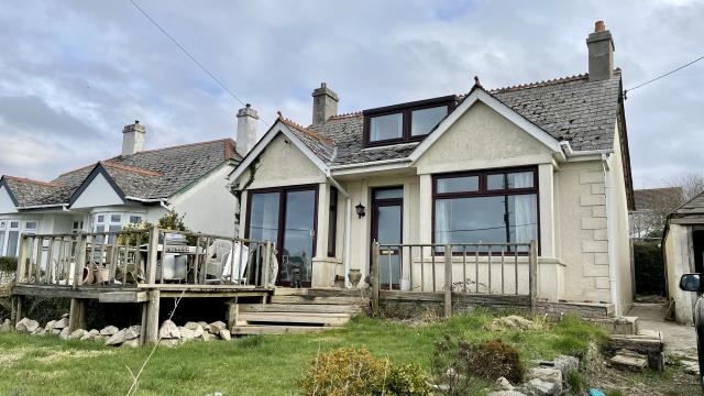 Parkavale, Parka Road, St Columb Road, Cornwall TR9 6PG