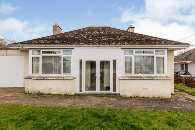 14 Hele Road, Kingsteignton, Newton Abbot, Devon TQ12 3NL