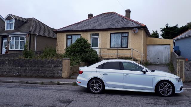 124 Weeth Road, Camborne, Cornwall TR14 7NB