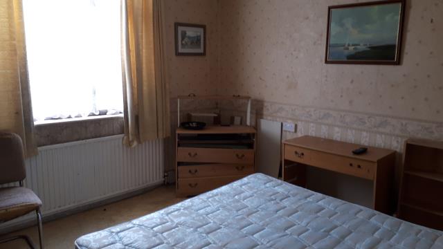 124 Weeth Road, Camborne, Cornwall TR14 7NB