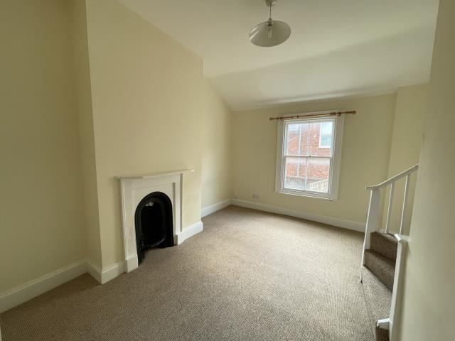 93 Old Tiverton Road, Exeter EX4 6LQ