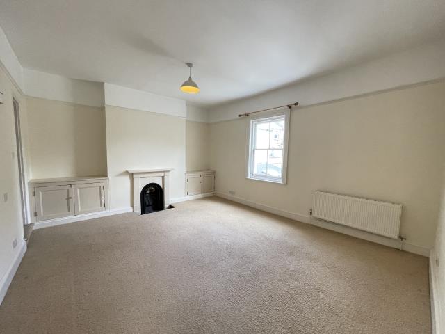 93 Old Tiverton Road, Exeter EX4 6LQ