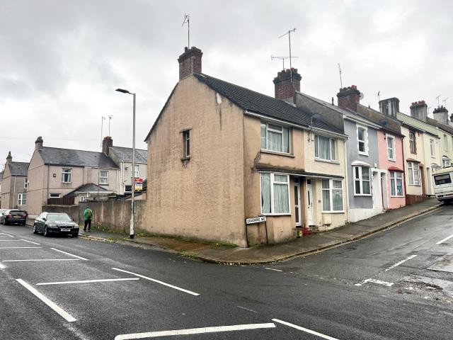 31 Craigmore Avenue, Plymouth PL2 1HX