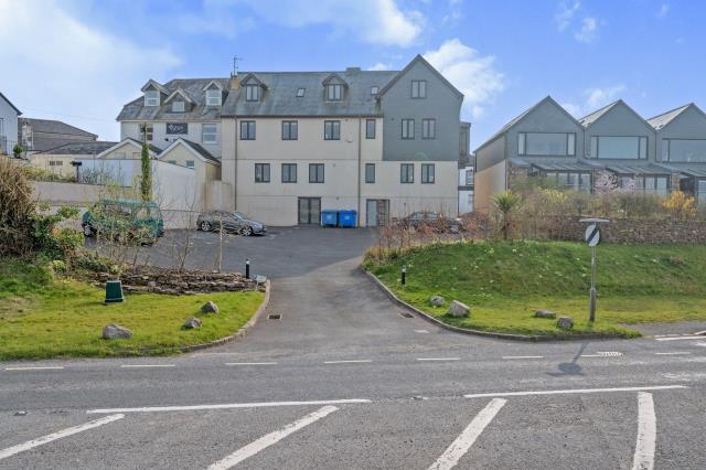 12 Harrowbeer Mews, Yelverton, Devon PL20 6WE