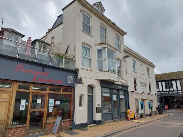 1 Market Street, Dartmouth, Devon TQ6 9QE