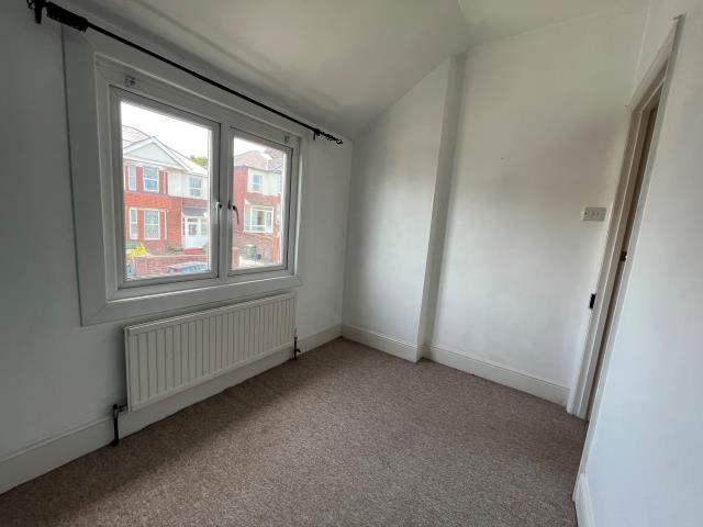 10a Whitstone Road, Paignton, Devon TQ4 6EY