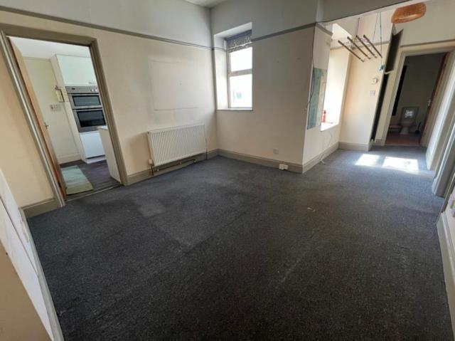 First Floor Flat, 29 Sydney Street, Plymouth PL1 5AE
