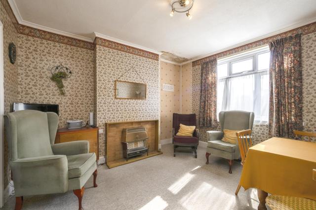 17 Marldon Road, Paignton, Devon TQ3 3QZ