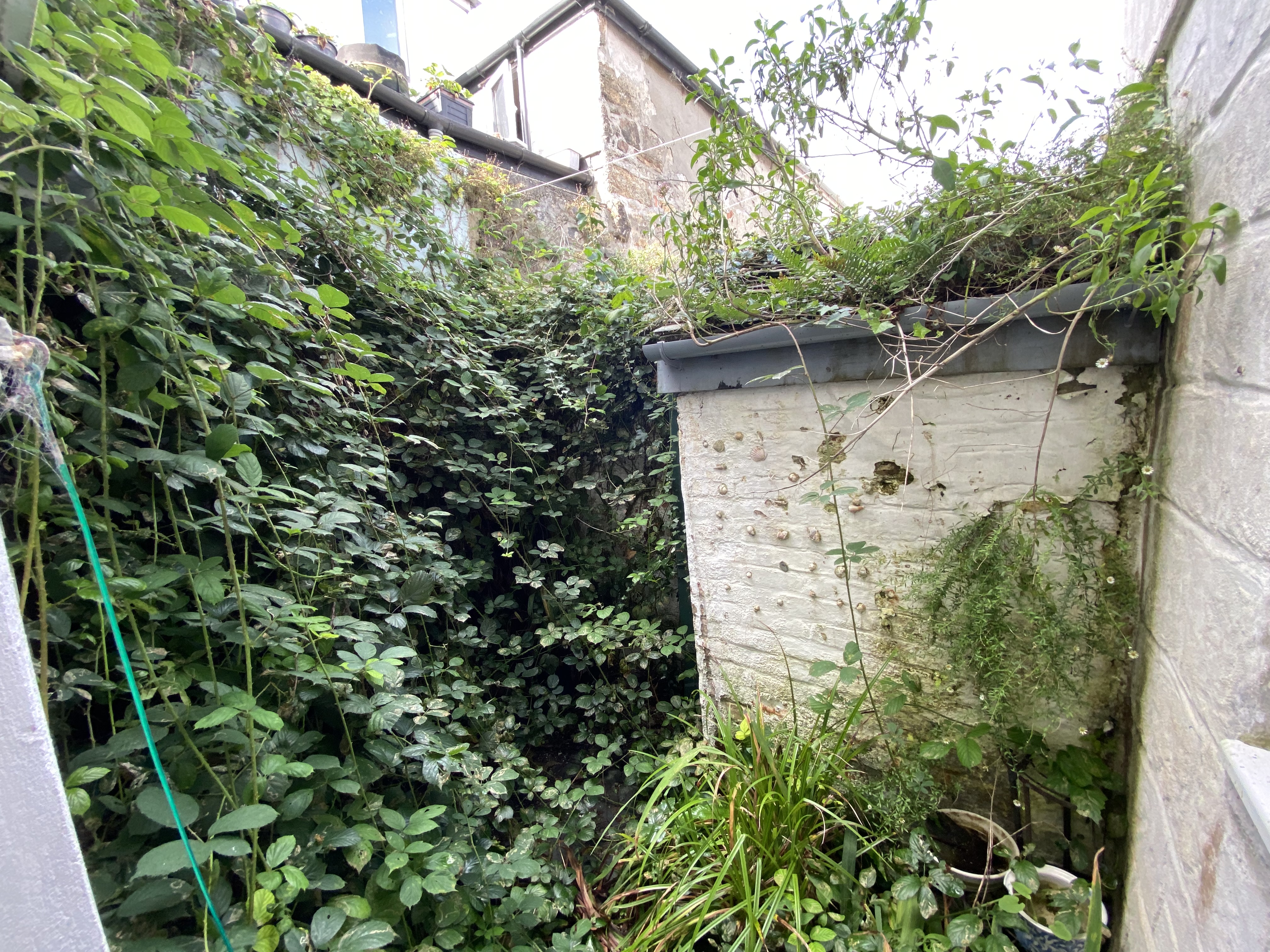 3 Leskinnick Place, Penzance, Cornwall TR18 2EZ