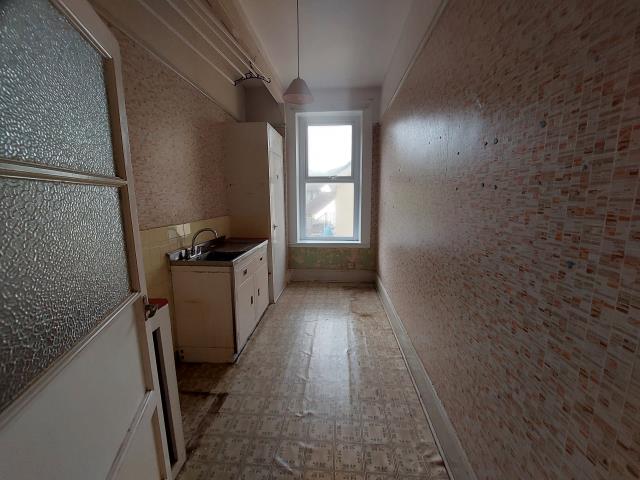 Flat 2, 7 Riviera Terrace, Dawlish, Devon EX7 0AE