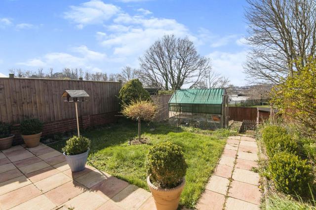 32 Quarry Park Road, Exeter EX2 5PB