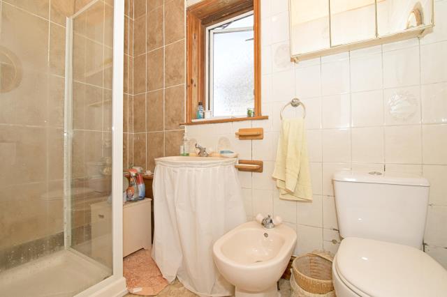 23 Tresawls Road, Truro, Cornwall TR1 3LD