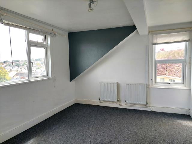 4 Fisher Street, Paignton, Devon TQ4 5EL