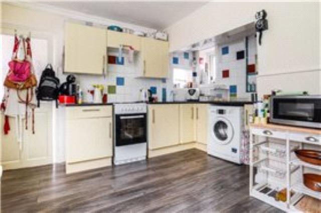 29 Wellesley Road, Torquay TQ1 3BS