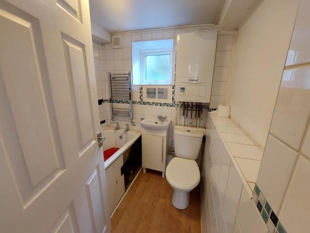 1a, Grosvenor Place, Exeter EX1 2HJ